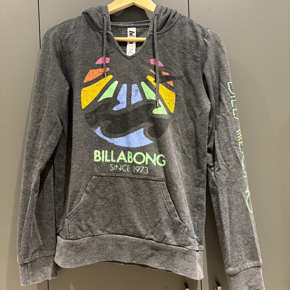 Billabong hoodie - Picture 1 of 3